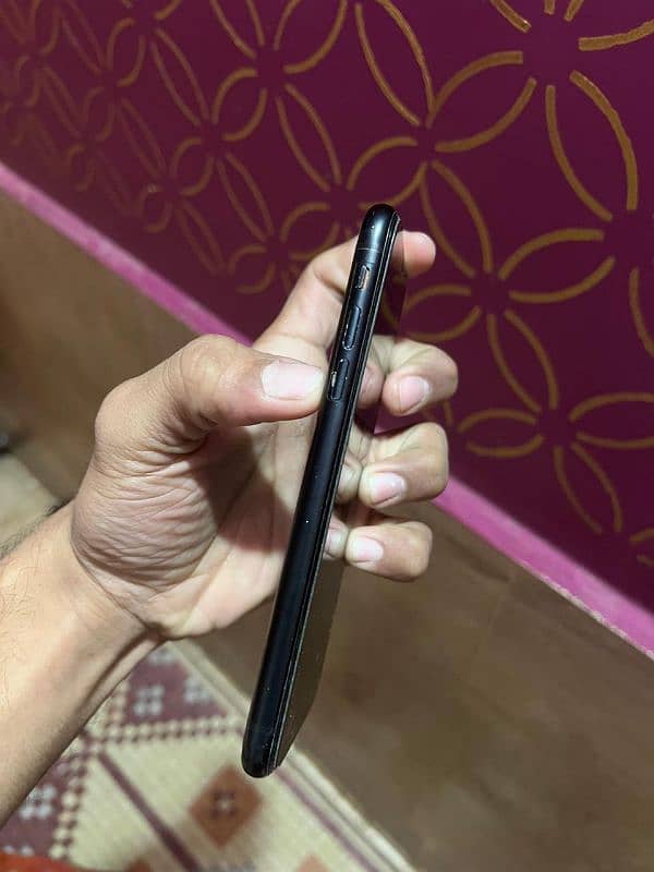 iphone XR 27500 non pta 3