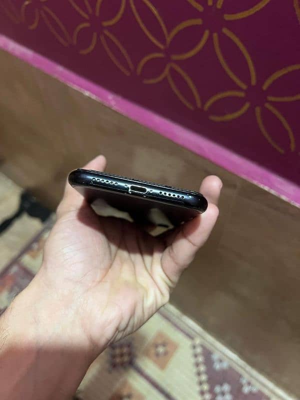 iphone XR 27500 non pta 5