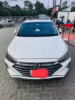 Hyundai Elantra 2023