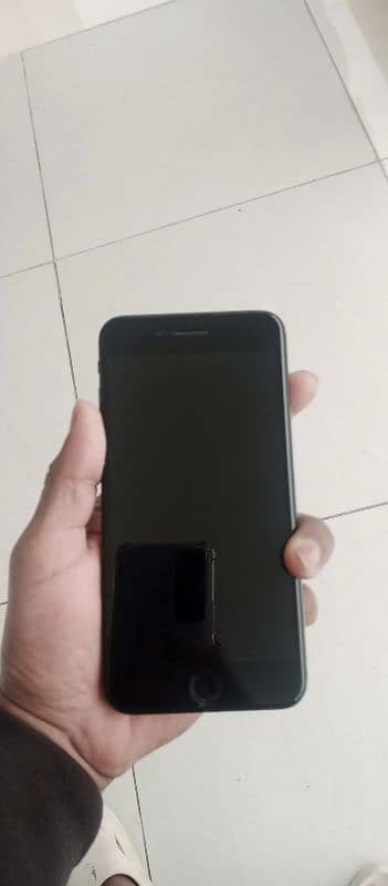 iphone 7 plus 128GB PTA 0