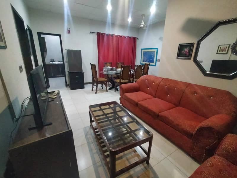 Fully Furnished Flat Available For Short Guests Stay!! Nearby Airport. 4