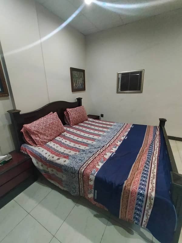 Fully Furnished Flat Available For Short Guests Stay!! Nearby Airport. 12