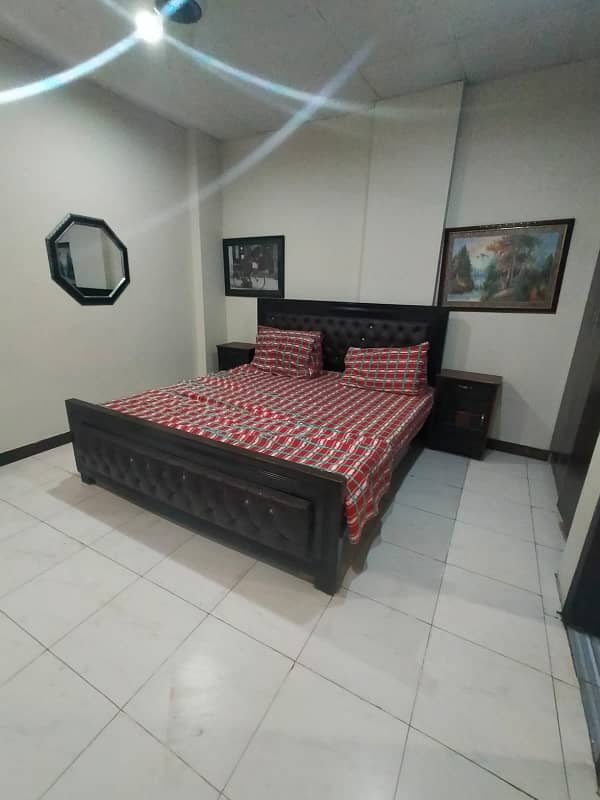 Fully Furnished Flat Available For Short Guests Stay!! Nearby Airport. 15