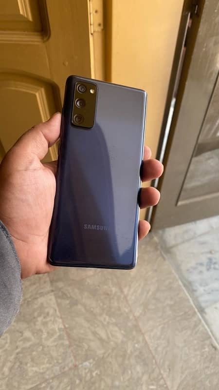 samsung s20 fe 5G 2