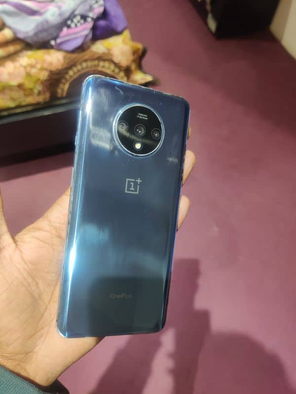 OnePlus 7t 8/128 0