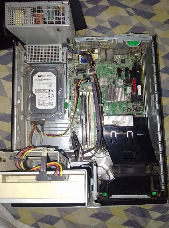 AMD Athlon XII 215 Gaming PC With Graphic Card 3