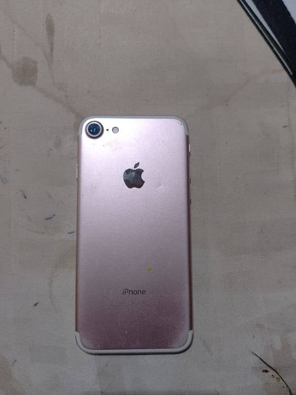 I phone 7 128 gb 1