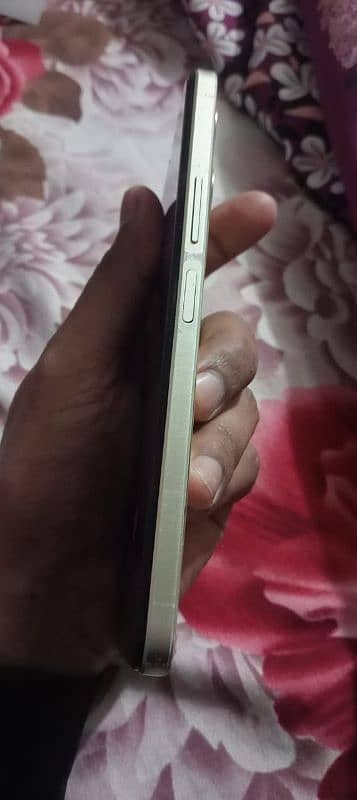 use phone only 6 month used 3