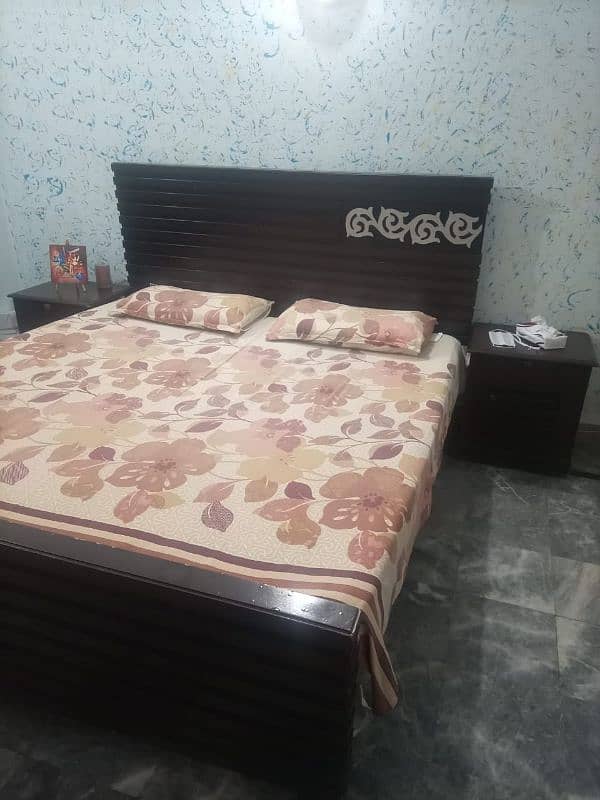 king size bed with dressing & side tables, without mattress 0