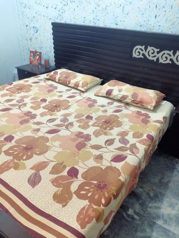 king size bed with dressing & side tables, without mattress 7