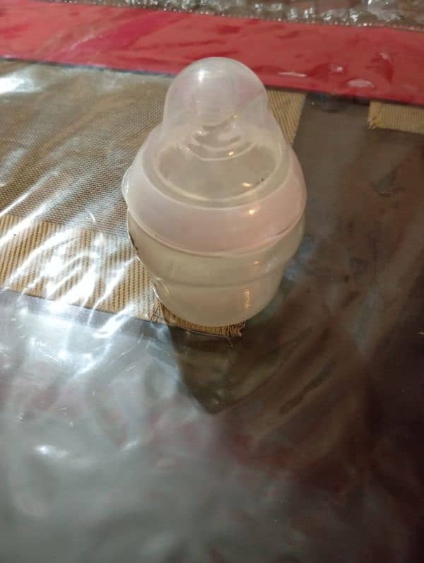 tommy tippee breast pump 1