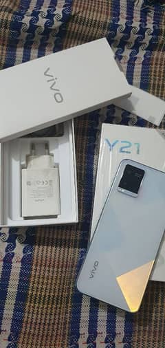 Vivo y21 with box charger