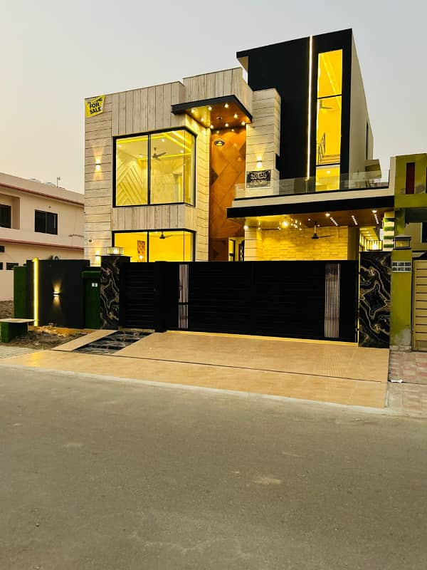 10 Ultra Modern Designer House For Sale in G Block 0