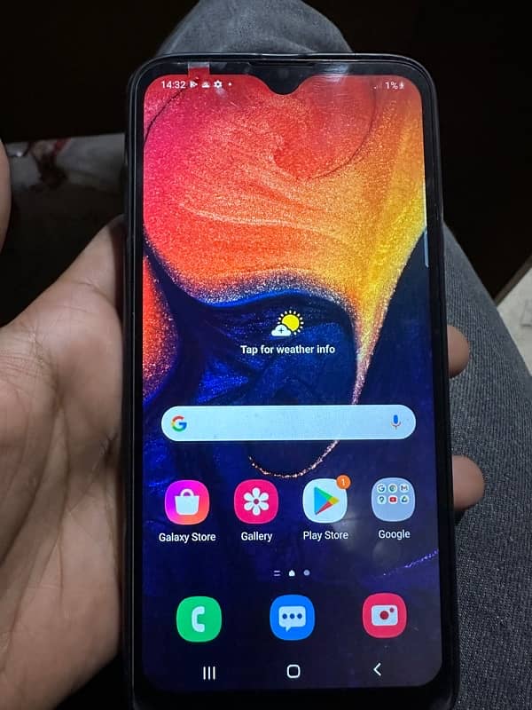 Samsung A50 128/4Gb 3