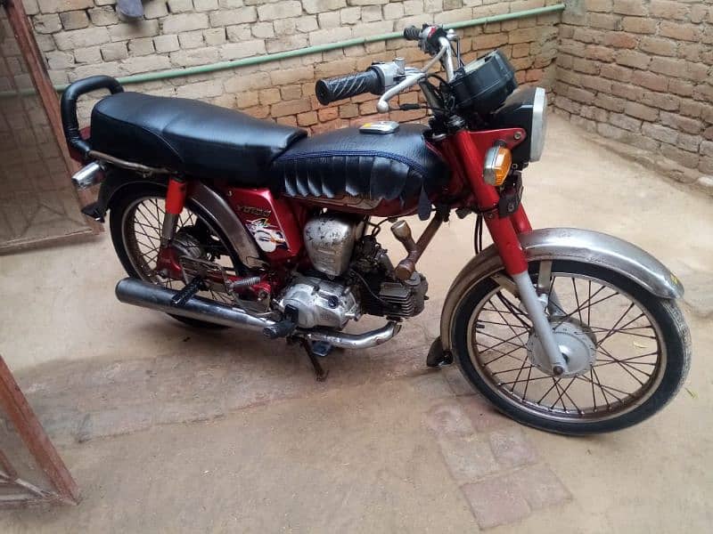 Yamaha 4 stroke Urgent for Sale 1