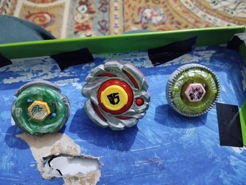 Beyblade 4