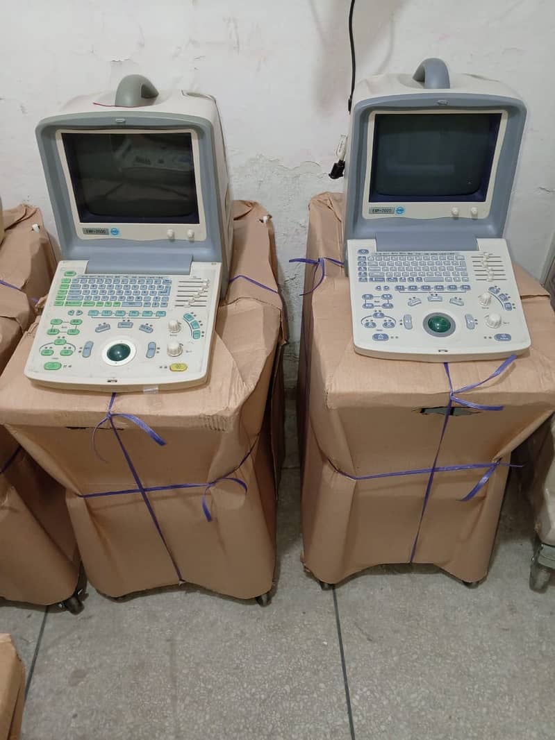 Forighn Use portable ultrasound machine available in stock with Convex 10