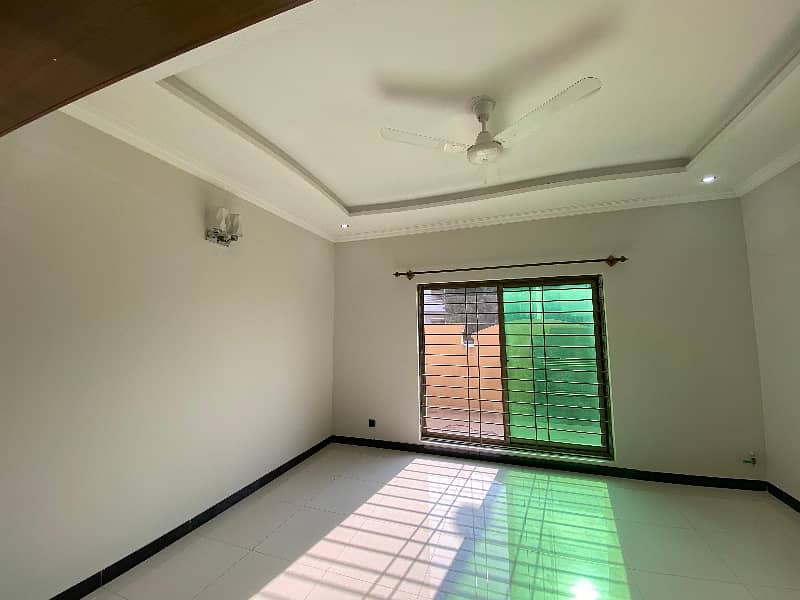 10 Marla Like Brand New Ground Portion Upper Portion Locked In Bahria Town Rawalpindi 7