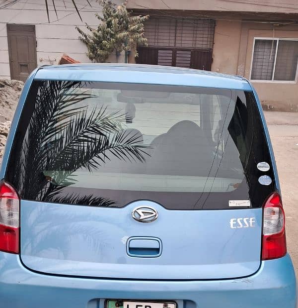 Daihatsu Esse 2015 3