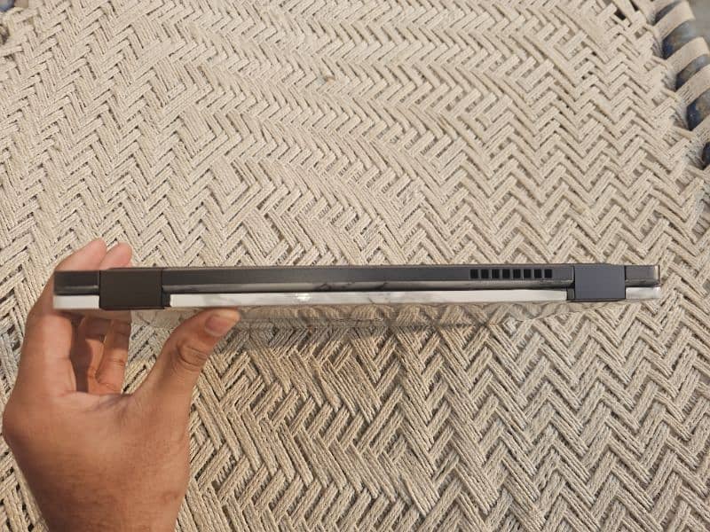 Dell Latitude 5300 16/256 Gbnvme 8
