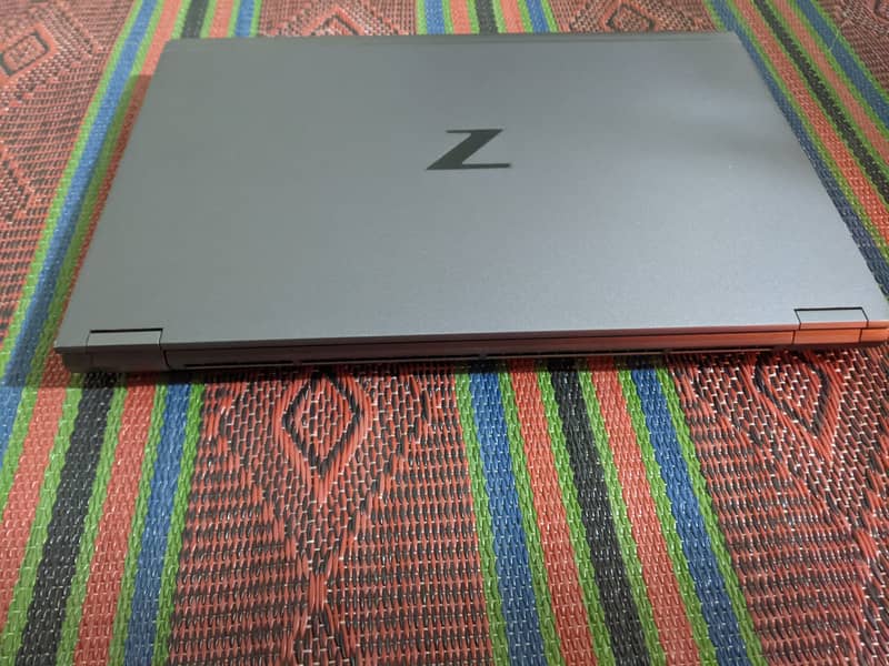 HP Zbook Fury G8 - i7 11th Gen 32/1.5TB Workstation - 4K Touch 6