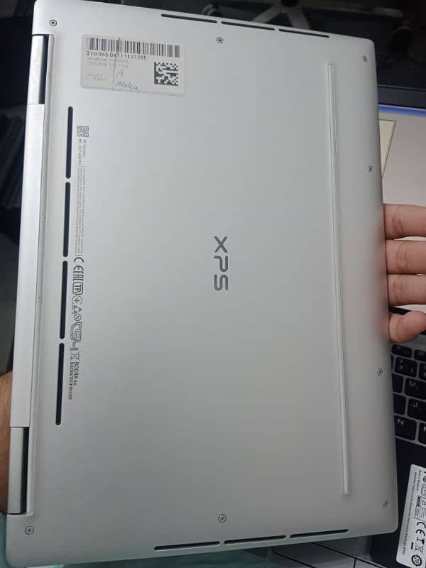 DELL XPS 13 7390 2in1 3