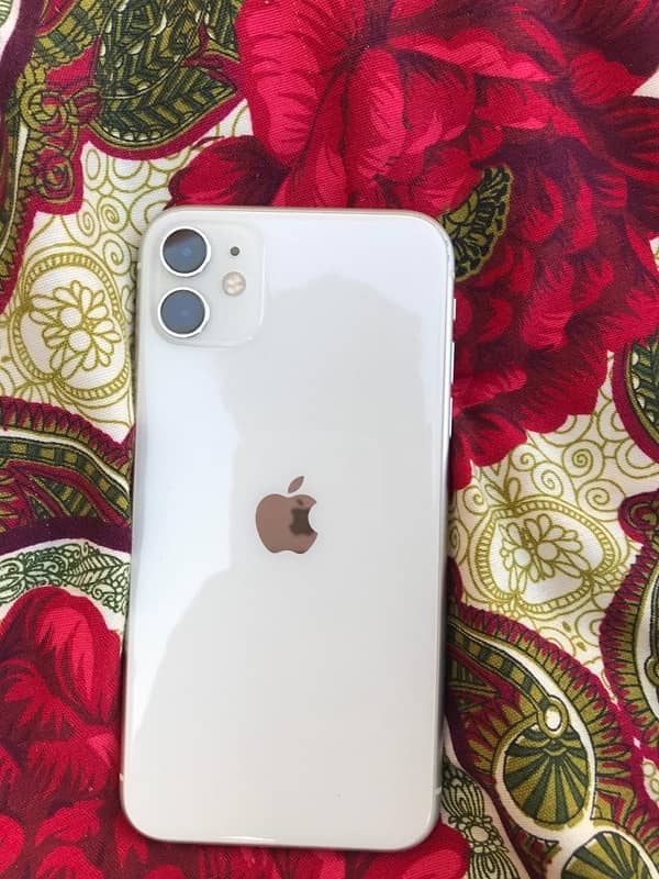 IPhone 11 NON PTA CONDITION 10  BY 10 white color 0