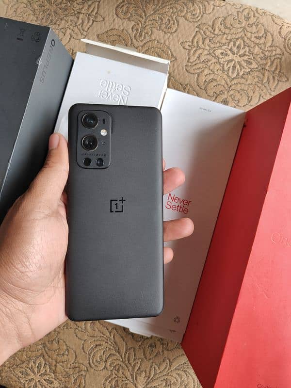 oneplus 9 pro 8GB 256gb  Water pack 0326=4618=538 4