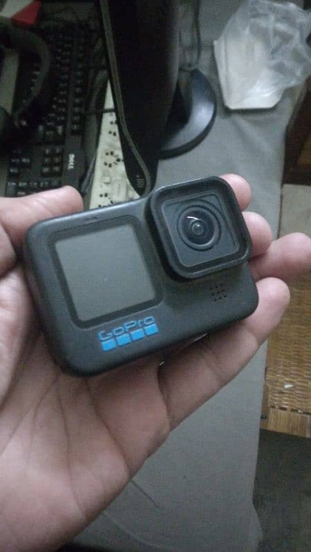 gopro 11 urgent sale 1