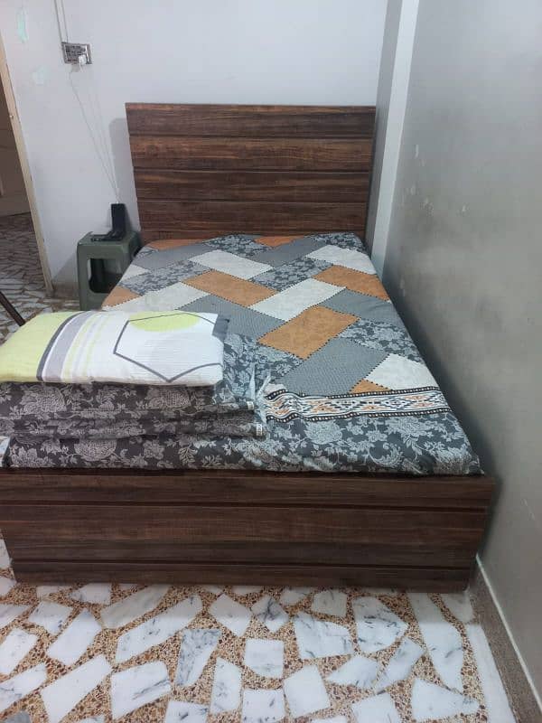 like new bed 10/10 condition only 8 month used 0