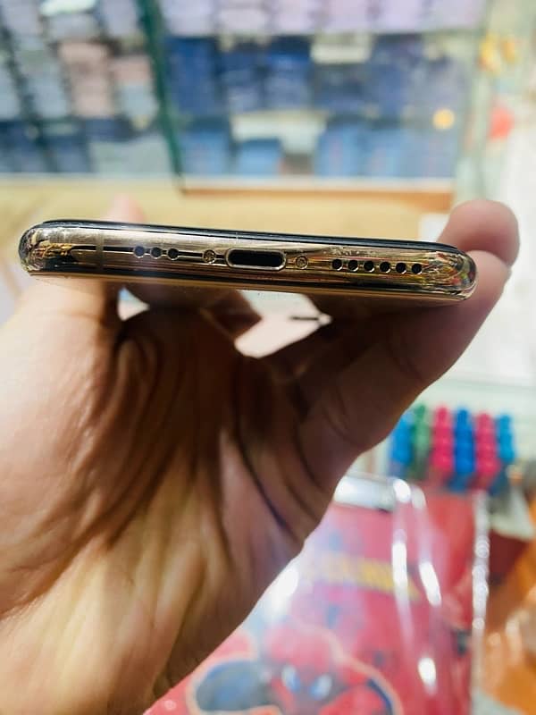 iPhone XS 64GB PTA Approved 5