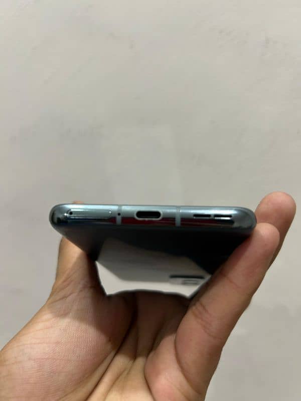 OnePlus 9 pro 12GB 256GB 7