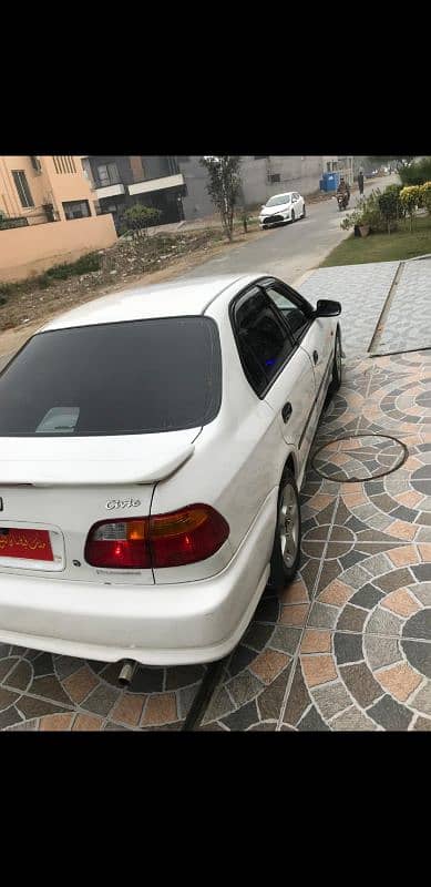 Honda Civic VTi 1999 4