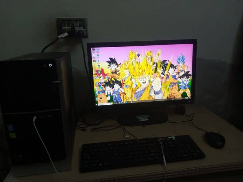 gaming PC with monitor keyboard mouse I5 4the gen no graphic card 4