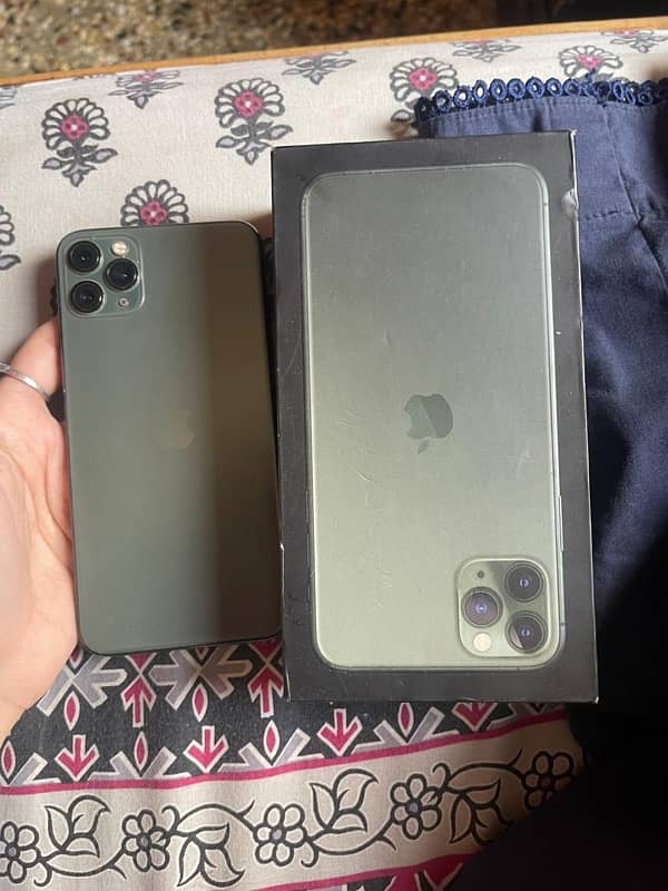 Iphone 11 pro max Pta approved waterpack 0