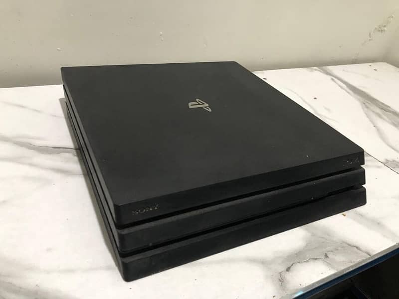 Ps4 pro 1