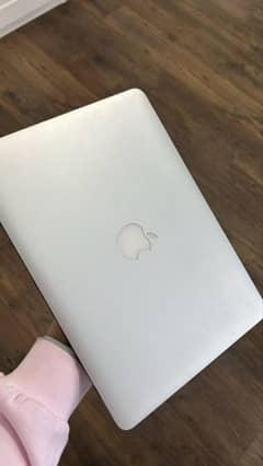 MacBook