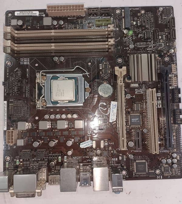 Asus csb 4 gen mother board with 4 ram slots 0