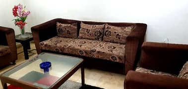 7 Seater sofa set with center table