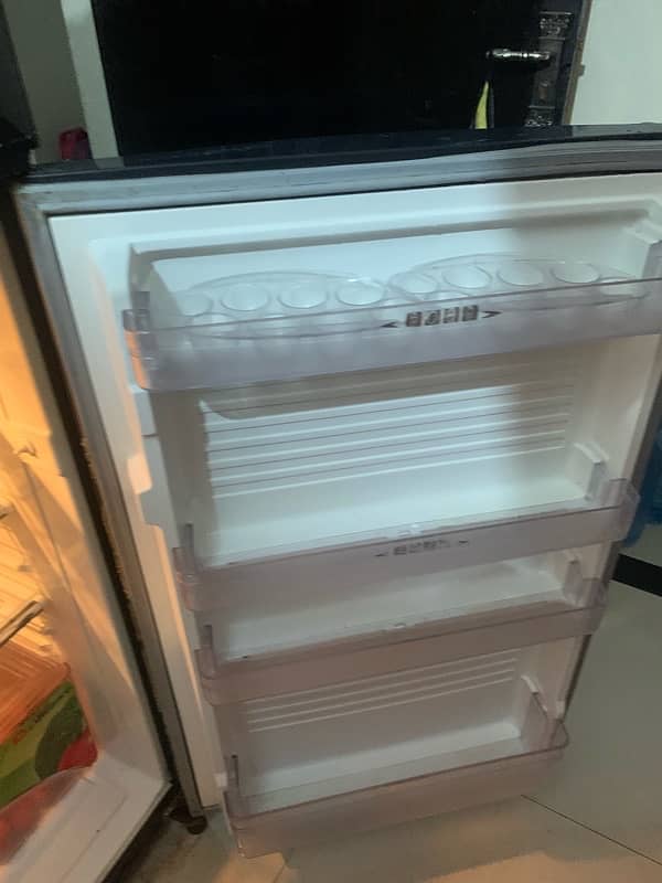 medium size Fridge 2