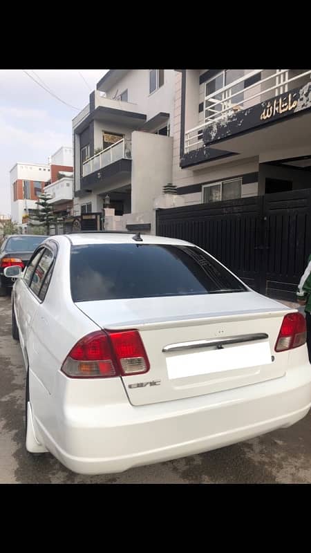 Honda Civic Oriel 2005 4