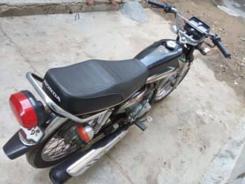 Honda 125 2016 model CPLC clear 4