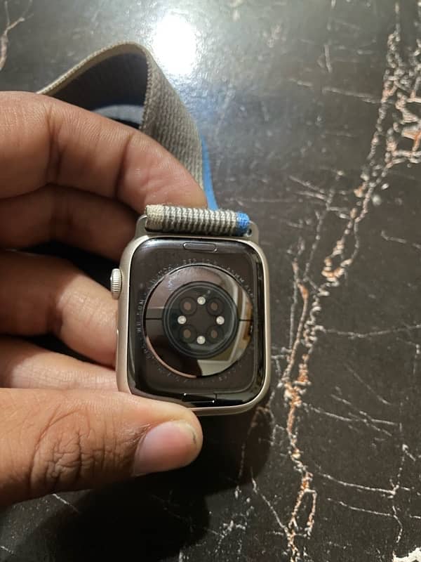 series 8 one month used 10/10 5