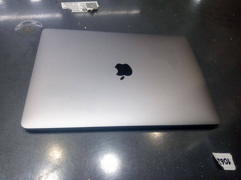 MACBOOK PRO  M1  13INCH 2020 1