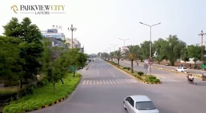 10Marla plot available in Parkview City Lahore 80ftroad Platinum Block 7