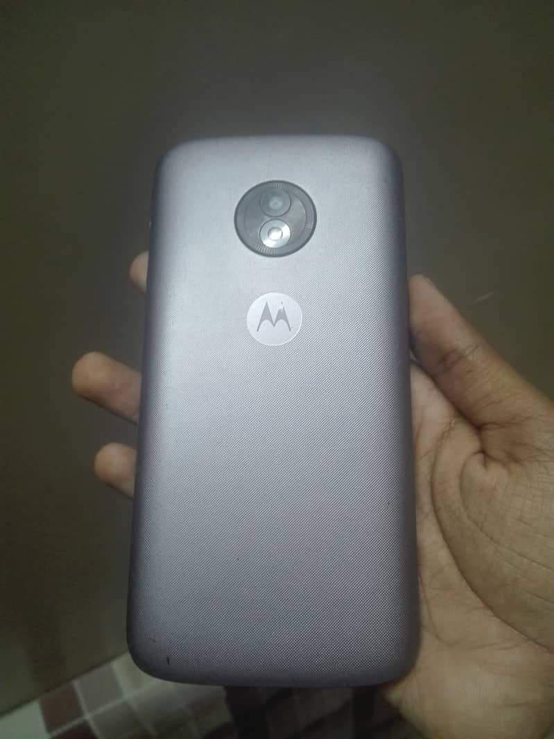 Moto e5 play 2