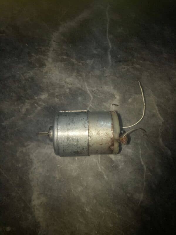 775 dc motor 0