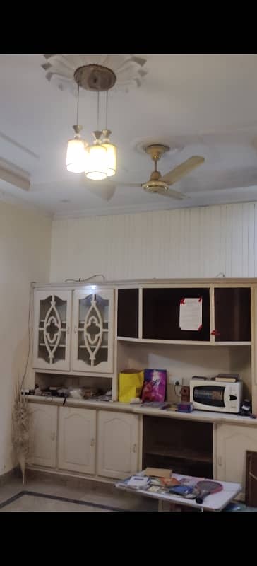 5 Marla Double Unit House For Rent Near Emporium Mall 3