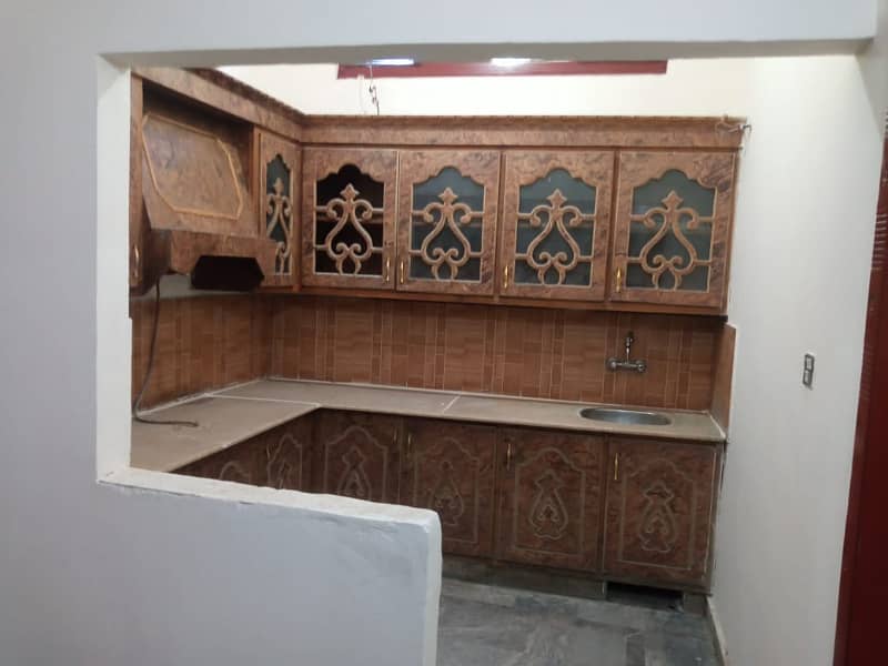 House for rent 5 Marla 1st floor with gas in Khanna pull near Sanam Chowk isb 0