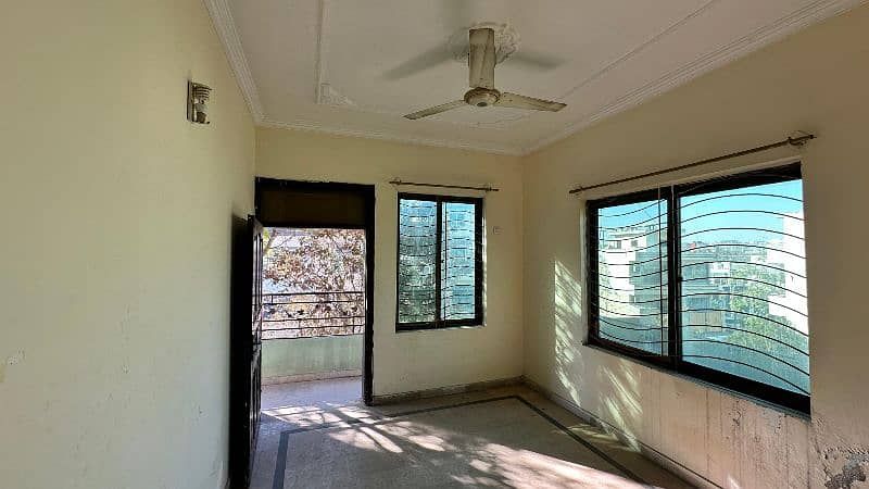 3 Beds Upper Portion House for Rent 18 Marla PWD Islamabad Korang Town 2